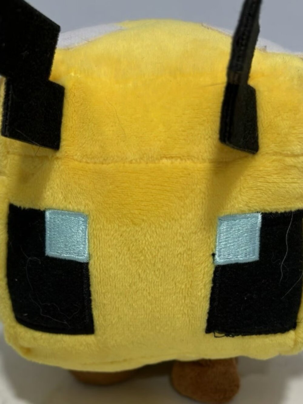 Minecraft Bee Plush 6β Mattel Mojang 2023 Stuffed Gaming Toy Collectible